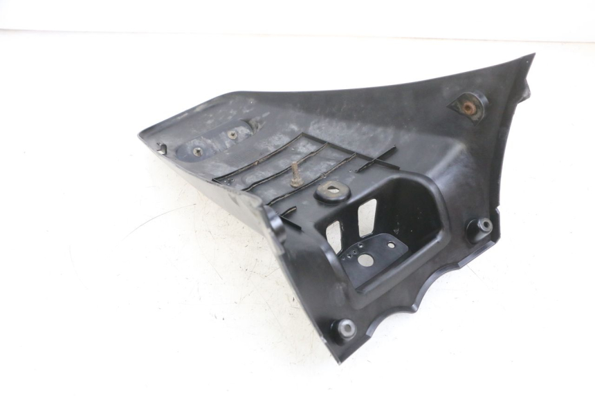 photo de Tylna chlapaczka YAMAHA NEOS NEO'S 4T 50 (2008 - 2016) - Zbliżenie techniczne