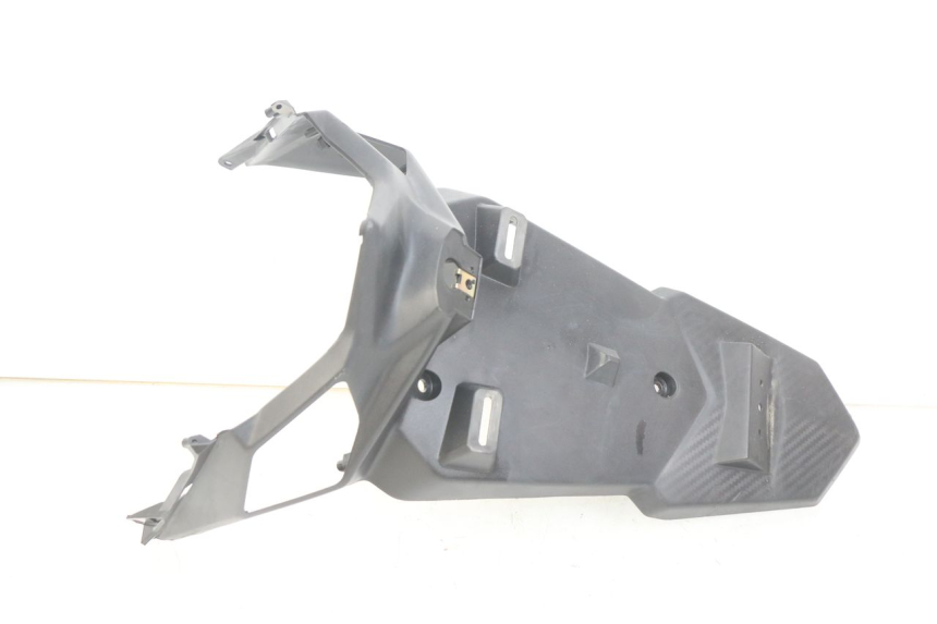 photo de BŁOTNIK TYLNY SYM ORBIT III 3 4T 50 (2021 - 2025) - Inny kąt widzenia