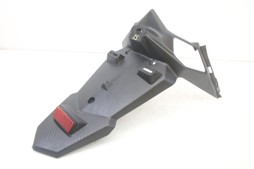 photo de BŁOTNIK TYLNY SYM ORBIT III 3 4T 50 (2021 - 2025) - Szczegół części