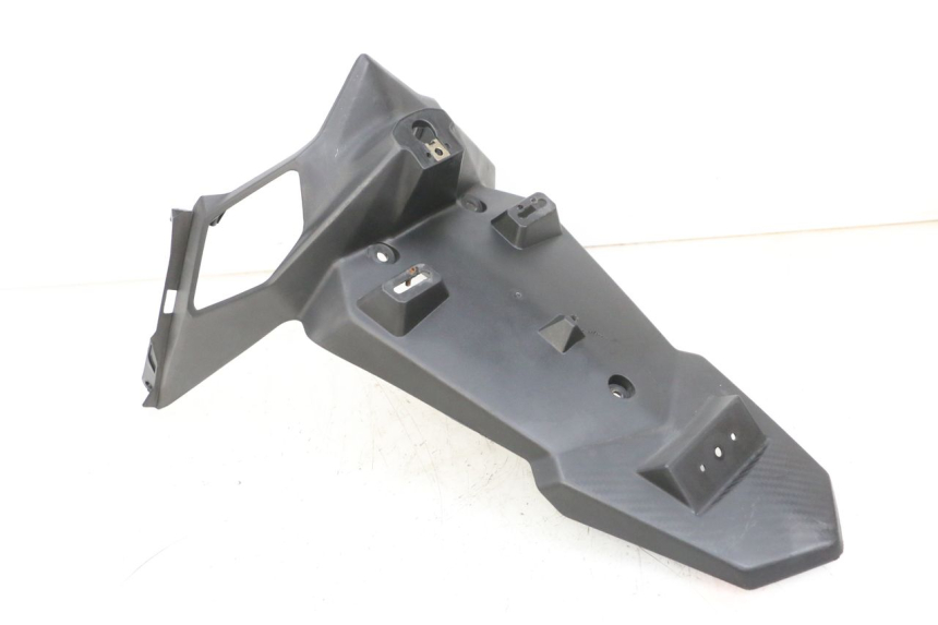 photo de TYLNY BŁOTNIK SYM ORBIT III 3 4T 50 (2018 - 2021) - Stan powierzchni