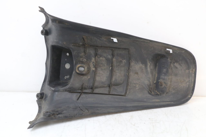 photo de BŁOTNIK TYLNY MBK OVETTO 2T 50 (2007 - 2017) - Inny kąt widzenia