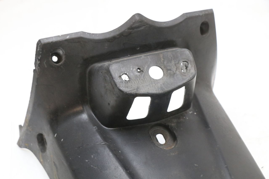 photo de BŁOTNIK TYLNY MBK OVETTO 2T 50 (2007 - 2017) - Zbliżenie techniczne