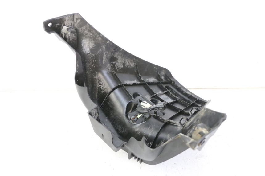 photo de TYLNY BŁOTNIK PEUGEOT CITYSTAR 125 (2011 - 2017) - Zoom stanu zużycia