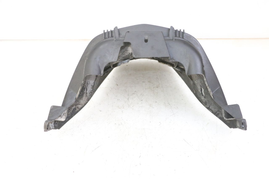 photo de BŁOTNIK TYLNY PEUGEOT CITYSTAR 50 (2013 - 2017) - Zbliżenie techniczne