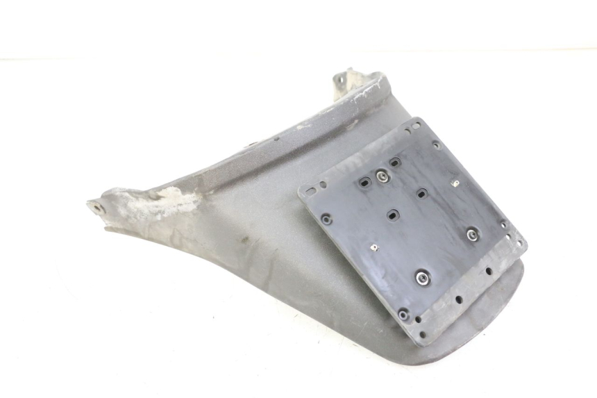 photo de TYLNY BŁOTNIK PIAGGIO X8 125 (2004 - 2007) - Inny kąt widzenia