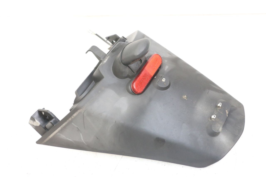 photo de Tylna chlapaczka PEUGEOT SATELIS 125 (2006 - 2009) - Zbliżenie techniczne