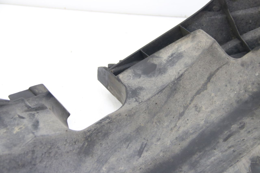 photo de TYLNY BŁOTNIK SUZUKI SIXTEEN 125 (2008 - 2010) - Zbliżenie techniczne