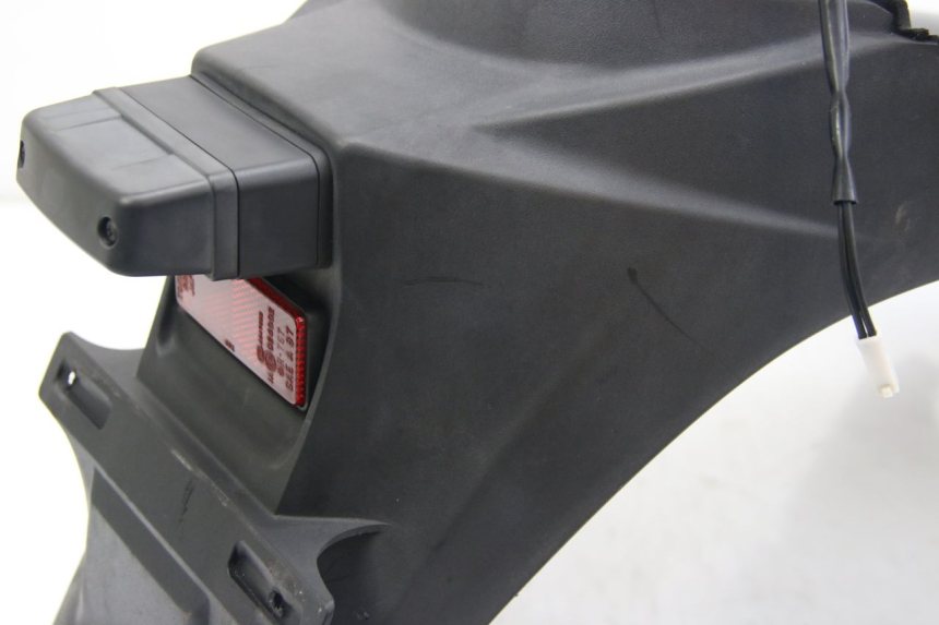 photo de TYLNY BŁOTNIK SUZUKI SIXTEEN 125 (2008 - 2010) - Widok ogólny