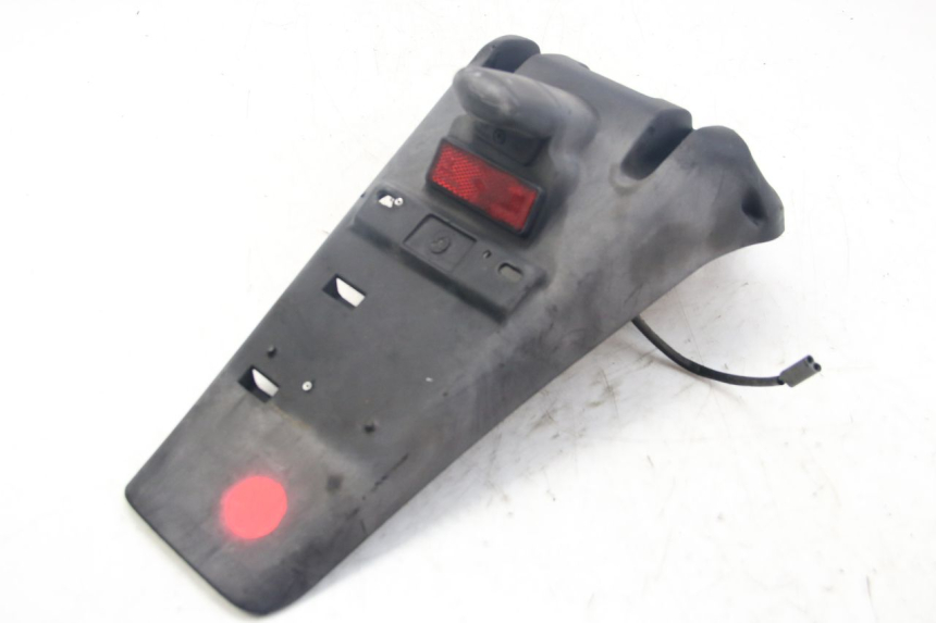 photo de BŁOTNIK TYLNY MBK SKYLINER 125 (1998 - 2001) - Szczegół części