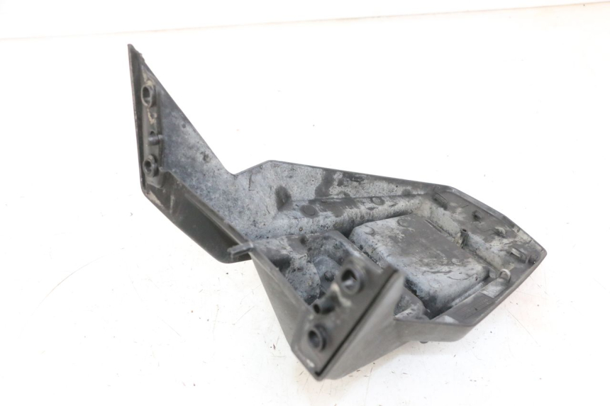 photo de TYLNY BŁOTNIK PEUGEOT SPEEDFIGHT 4 4T EFI 50 (2021 - 2025) - Szczegół części