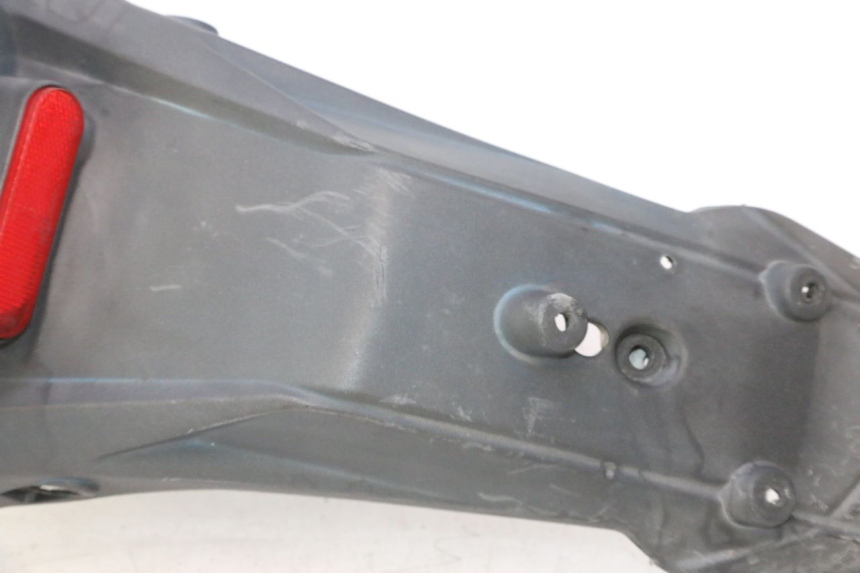 photo de BŁOTNIK TYLNY APRILIA SR 2T 50 (2012 - 2017) - Szczegół części