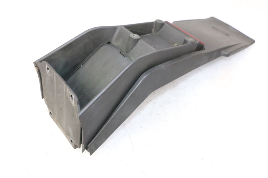 photo de TYLNY BŁOTNIK APRILIA SR R 2T LC 50 (2018 - 2021) - Zbliżenie techniczne