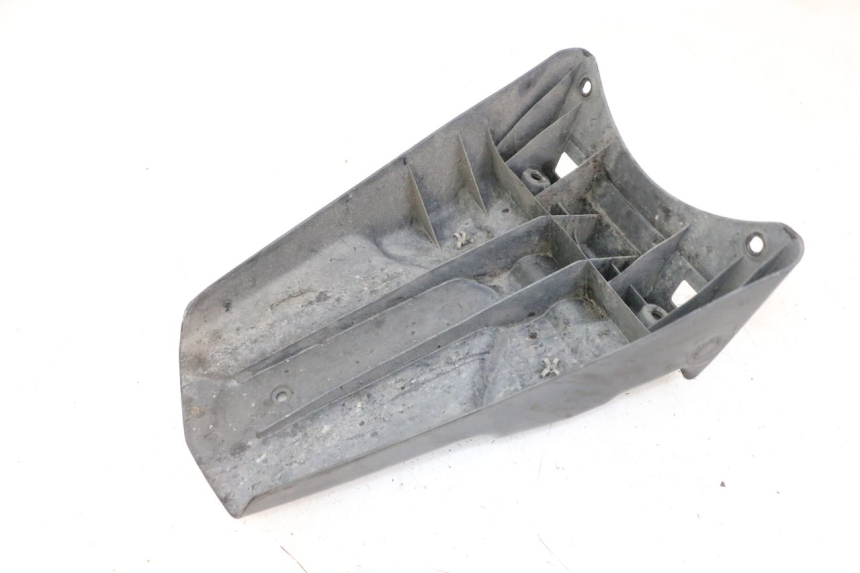 photo de BŁOTNIK TYLNY HONDA ST PAN EUROPEAN 1300 (2002 - 2013) - Szczegół części