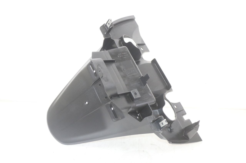 photo de TYLNY BŁOTNIK SUZUKI BURGMAN 125 (2018 - 2021) - Inny kąt widzenia