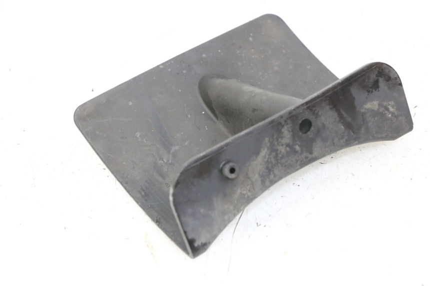 photo de TYLNY BŁOTNIK SUZUKI SV S 650 (1999 - 2002) - Szczegół części