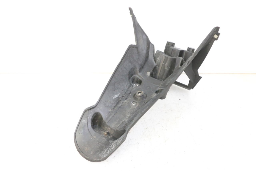 photo de BŁOTNIK TYLNY APRILIA SXR 50 (2021 - 2023) - Zoom stanu zużycia