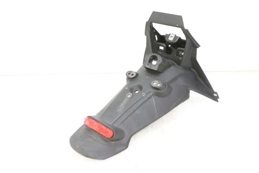 photo de BŁOTNIK TYLNY APRILIA SXR 50 (2021 - 2023) - Punkty mocowania