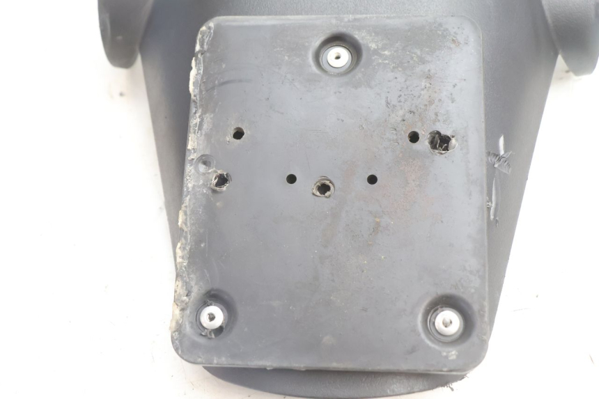 photo de TYLNY BŁOTNIK PIAGGIO VESPA PRIMAVERA 2T 50 (2013 - 2018) - Zbliżenie techniczne