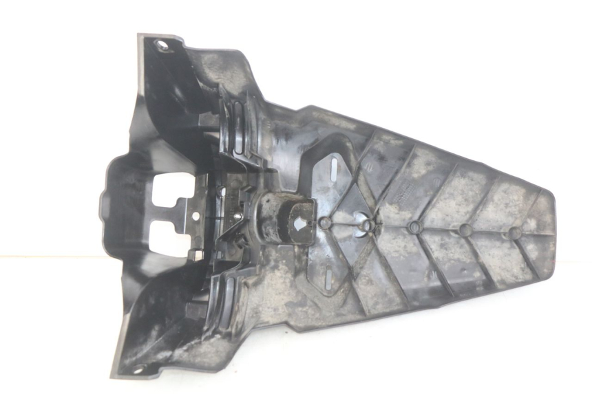 photo de BŁOTNIK TYLNY YAMAHA XMAX X-MAX 125 (2006 - 2009) - Inny kąt widzenia