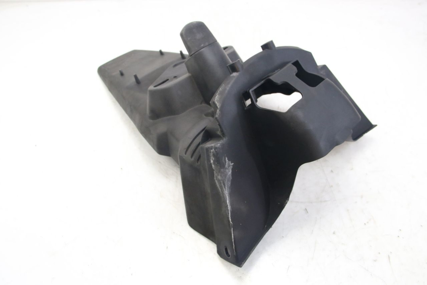 photo de BŁOTNIK TYLNY YAMAHA XMAX X-MAX 125 (2006 - 2009) - Inny kąt widzenia