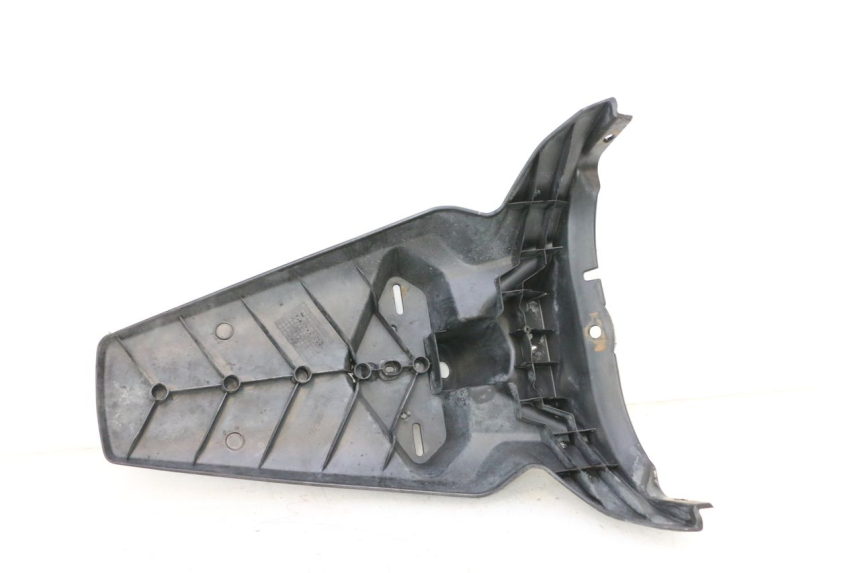 photo de TYLNY BŁOTNIK YAMAHA X-MAX XMAX 125 (2010 - 2013) - Punkty mocowania