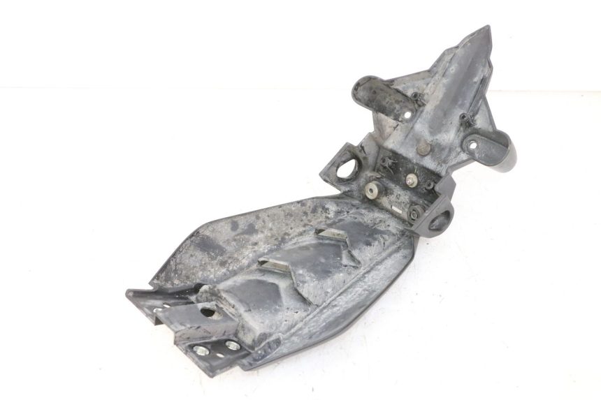 photo de TYLNY BŁOTNIK YAMAHA XJ6 ABS 600 (2008 - 2016) - Inny kąt widzenia