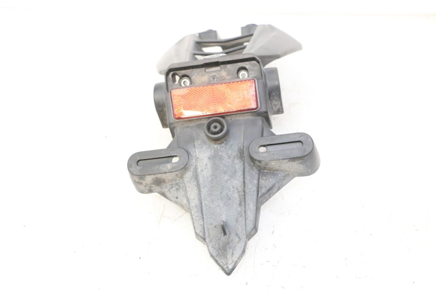 photo de TYLNY BŁOTNIK YAMAHA XJ6 ABS 600 (2008 - 2016) - Stan powierzchni