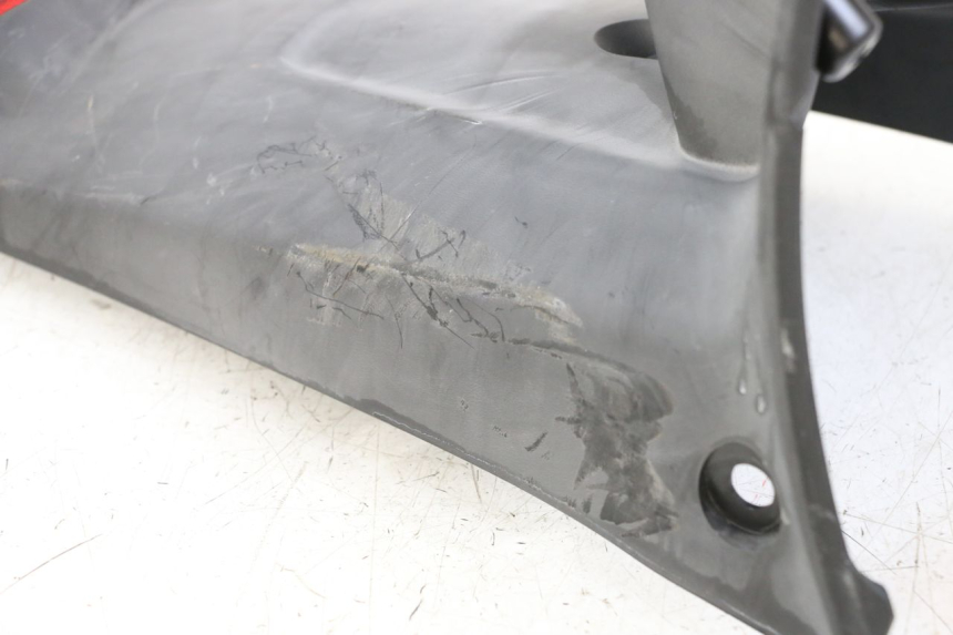 photo de Tylna chlapaczka YAMAHA NEOS NEO'S 4T 50 (2008 - 2016) - Zbliżenie techniczne