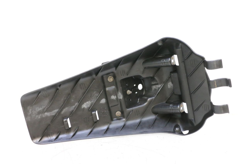 photo de TYLNY BŁOTNIK YAMAHA YP MAJESTY 125 (1998 - 2001) - Zbliżenie techniczne