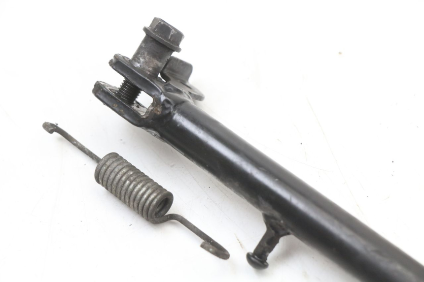 photo de STOPKA BOCZNA SUZUKI BURGMAN 125 (2007 - 2014) - Zbliżenie techniczne