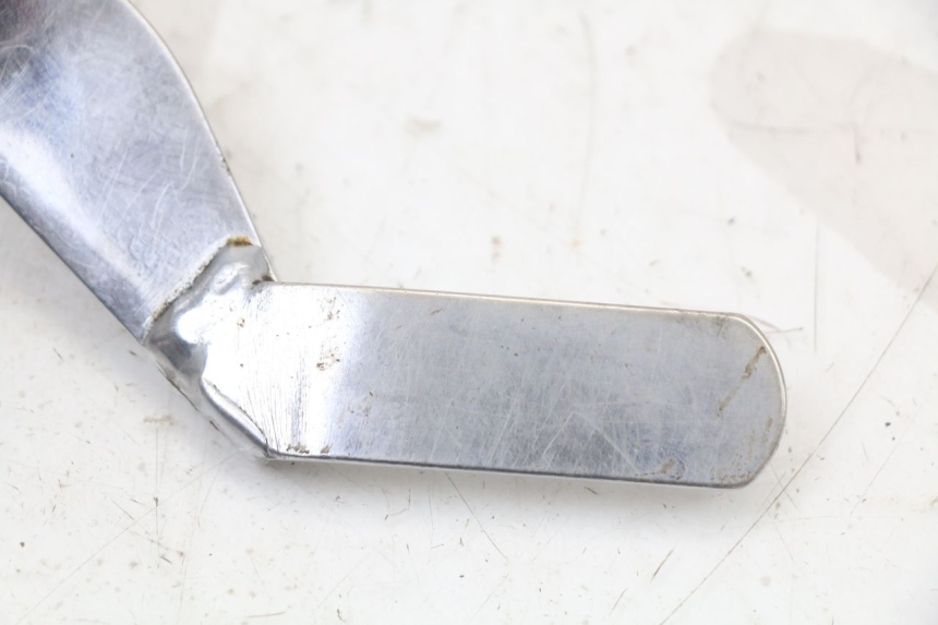 photo de STOPKA BOCZNA HARLEY DAVIDSON SPORTSTER XL CUSTOM 883 (1999 - 2006) - Zbliżenie techniczne