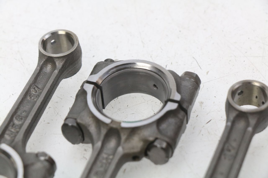 photo de KORBOWÓD HONDA CBRF CBR-F PC41 600 (2011 - 2013) - Zbliżenie techniczne