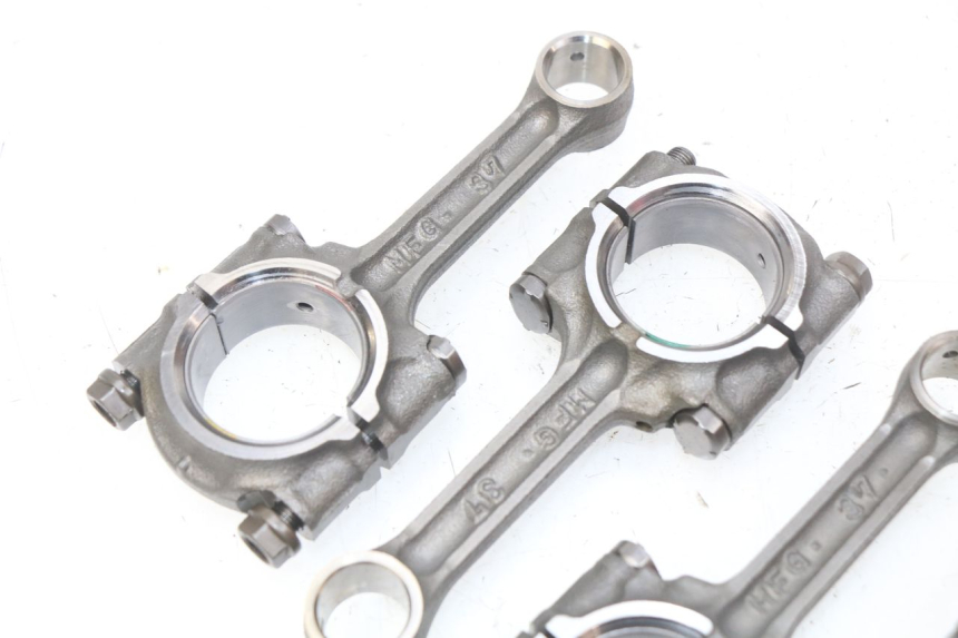 photo de KORBOWÓD HONDA CBRF CBR-F PC41 600 (2011 - 2013) - Stan powierzchni