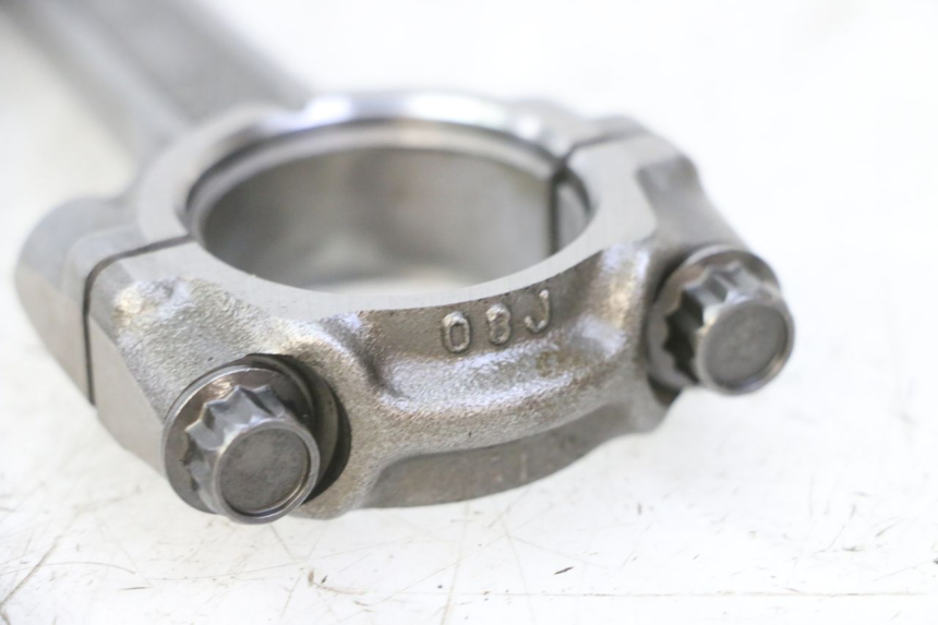 photo de KORBOWÓD SUZUKI GSR 750 (2011 - 2017) - Inny kąt widzenia