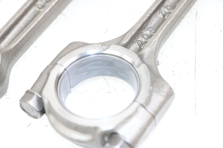 photo de KORBOWÓD SUZUKI SV S 650 (1999 - 2002) - Zoom stanu zużycia