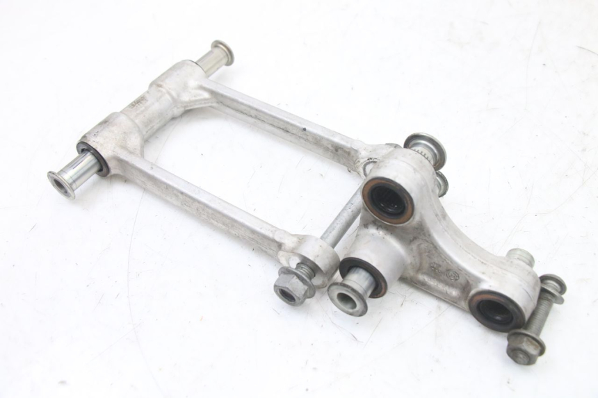 photo de ŁĄCZNIK AMORTYZATORA BMW S RR ABS S1000RR 1000 (2015 - 2018) - Kontrola wizualna