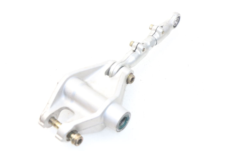 photo de ŁĄCZNIK AMORTYZATORA MV AGUSTA BRUTALE R WALLY 910 (2008 - 2008) - Zbliżenie techniczne