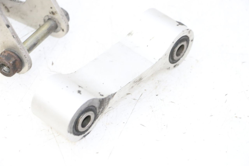 photo de ŁĄCZNIK AMORTYZATORA HONDA CBR RR FIREBLADE 900 (1992 - 1994) - Punkty mocowania