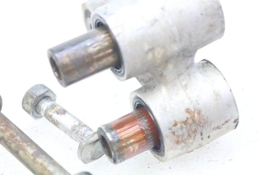 photo de ŁĄCZNIK AMORTYZATORA HONDA CRF CR-F 450 (2005 - 2008) - Punkty mocowania