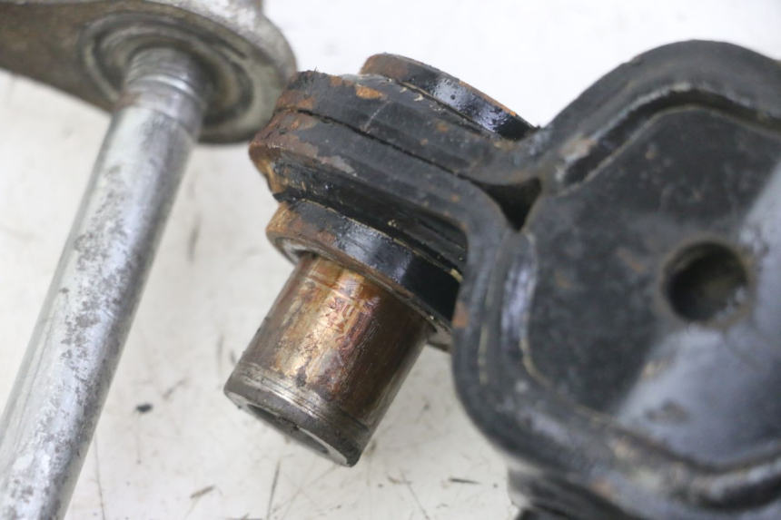 photo de ŁĄCZNIK AMORTYZATORA SUZUKI GS GSE 500 (2001 - 2003) - Stan powierzchni