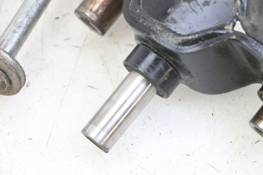 photo de ŁĄCZNIK AMORTYZATORA SUZUKI GS GSE 500 (2001 - 2003) - Część sprawdzona