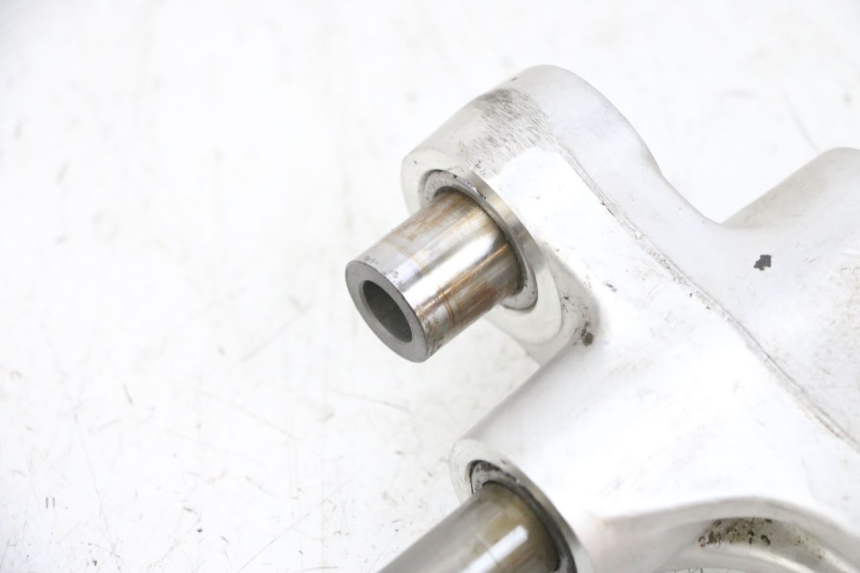 photo de ŁĄCZNIK AMORTYZATORA SUZUKI GSF N BANDIT 600 (1996 - 1999) - Punkty mocowania