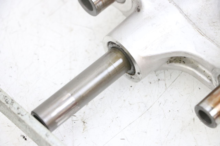 photo de ŁĄCZNIK AMORTYZATORA SUZUKI GSF N BANDIT 600 (1996 - 1999) - Część sprawdzona