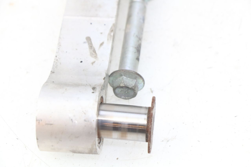 photo de ŁĄCZNIK AMORTYZATORA SUZUKI GSX-R GSXR 750 (2011 - 2016) - Szczegół części