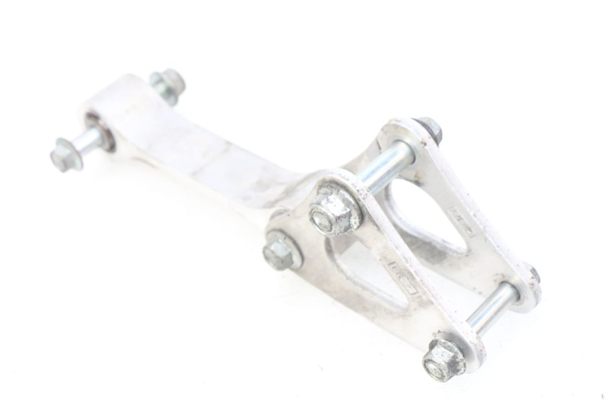 photo de ŁĄCZNIK AMORTYZATORA SUZUKI GSX-R GSXR 750 (2011 - 2016) - Zbliżenie techniczne