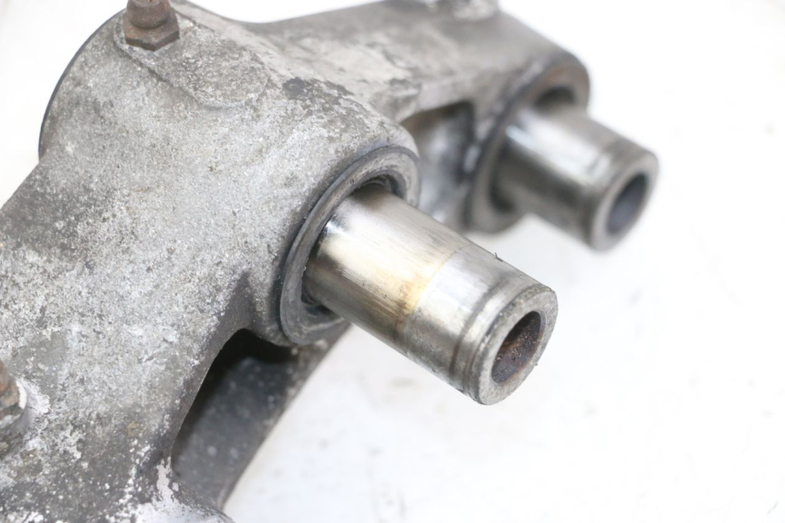 photo de ŁĄCZNIK AMORTYZATORA KAWASAKI ZR7 ZR-7 S 750 (1999 - 2004) - Widok ogólny