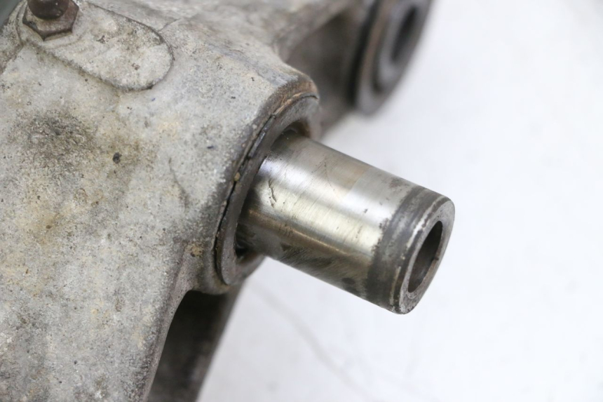 photo de ŁĄCZNIK AMORTYZATORA KAWASAKI ZR7 ZR-7 S 750 (1999 - 2004) - Oznaczenia i referencje