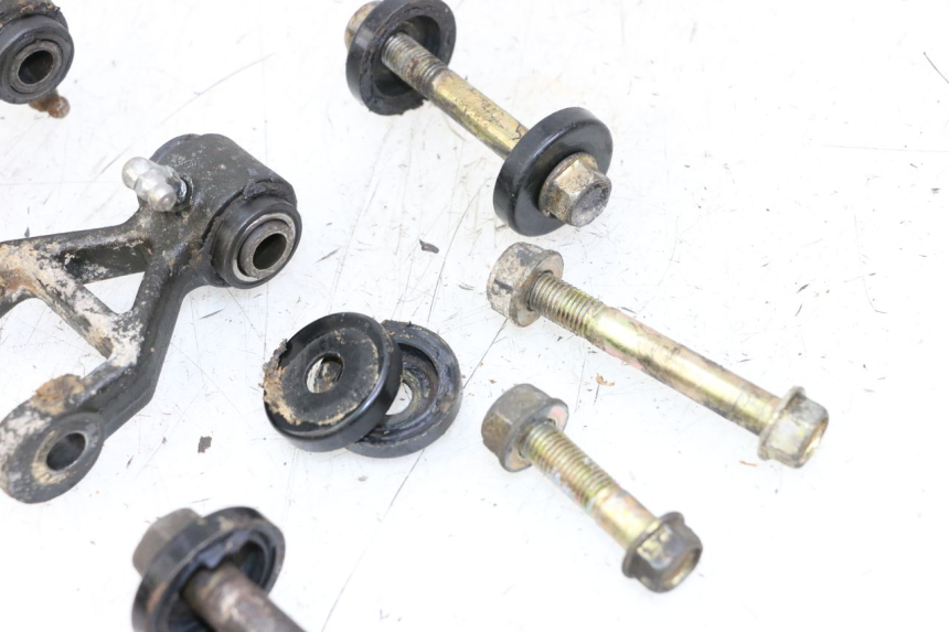 photo de ŁĄCZNIK AMORTYZATORA KYMCO STRYKER OFF ROAD 125 (1999 - 2005) - Szczegóły charakterystyczne