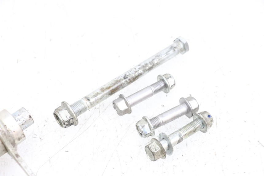 photo de ŁĄCZNIK AMORTYZATORA YAMAHA MT-07 MT07 ABS 700 (2018 - 2020) - Struktura - zbliżenie