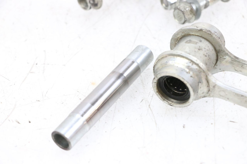 photo de ŁĄCZNIK AMORTYZATORA YAMAHA MT-07 MT07 ABS 700 (2018 - 2020) - Inny kąt widzenia